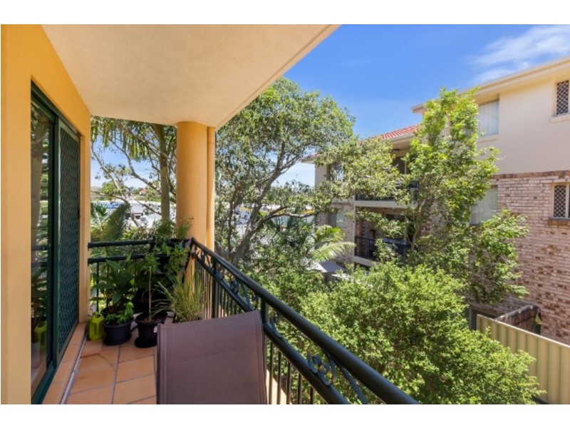 14/10-12 Spendelove Avenue, Southport QLD 4215