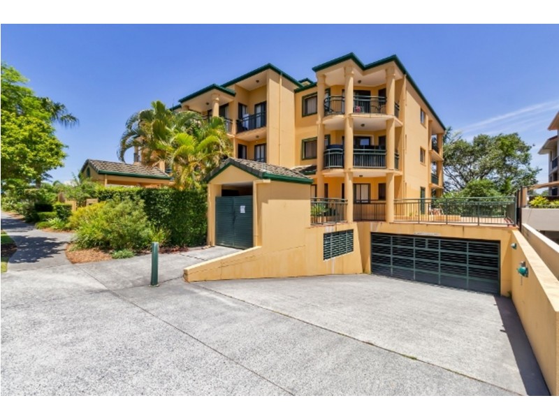 14/10-12 Spendelove Avenue, Southport QLD 4215