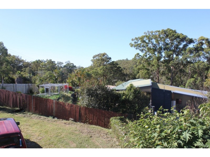 19 Fenton Drive, Tallebudgera QLD 4228