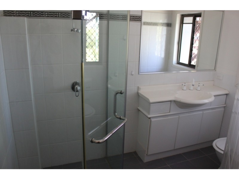 19 Fenton Drive, Tallebudgera QLD 4228