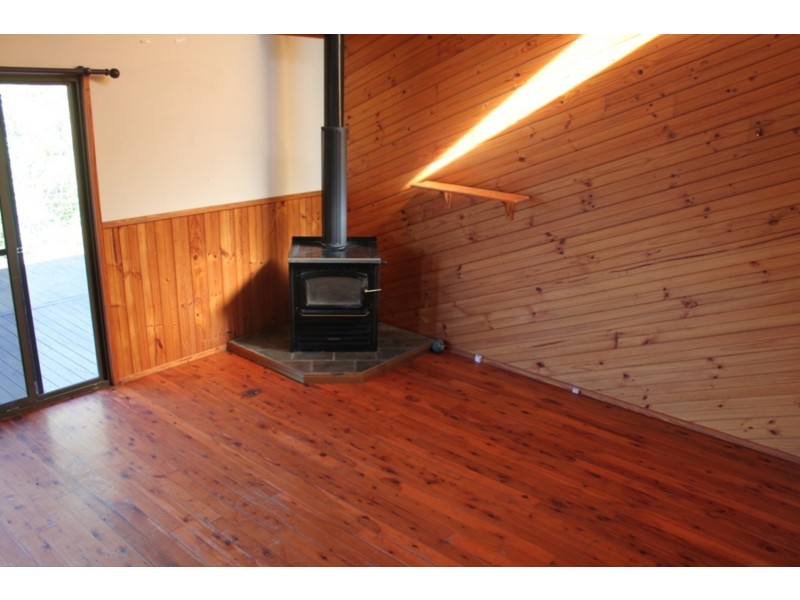 19 Fenton Drive, Tallebudgera QLD 4228