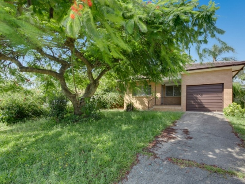 18a Sungold Avenue, Southport QLD 4215