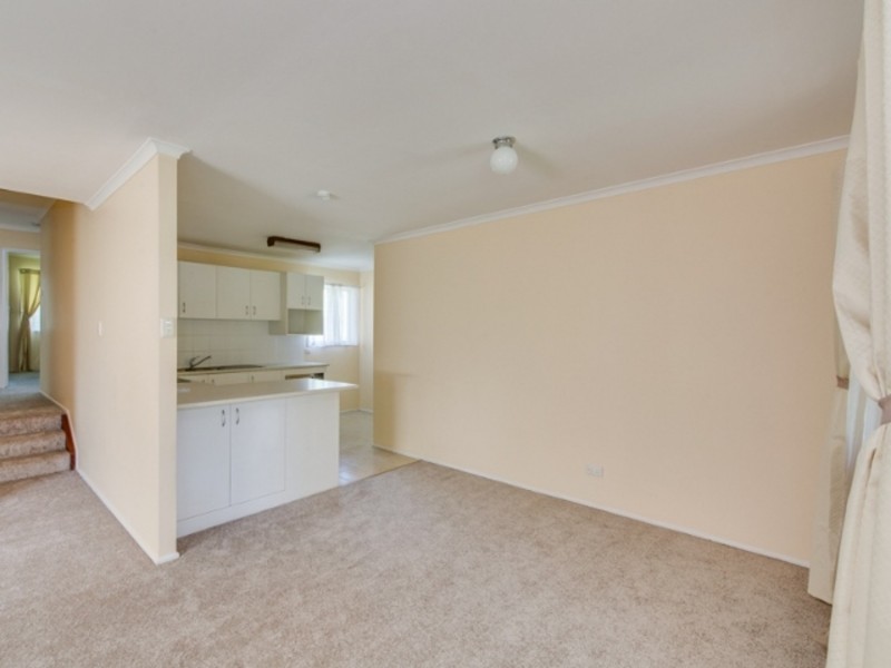 18a Sungold Avenue, Southport QLD 4215