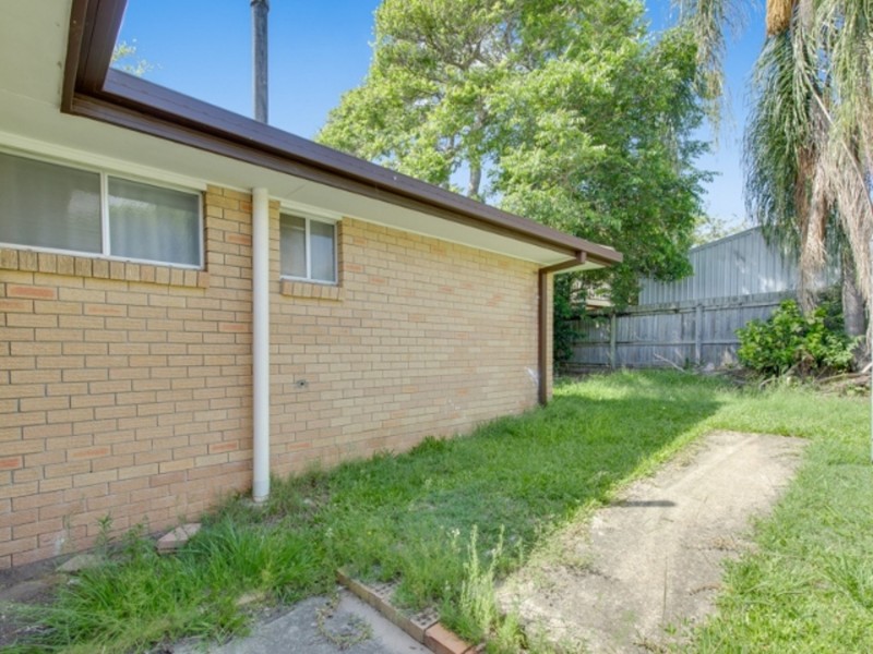 18a Sungold Avenue, Southport QLD 4215