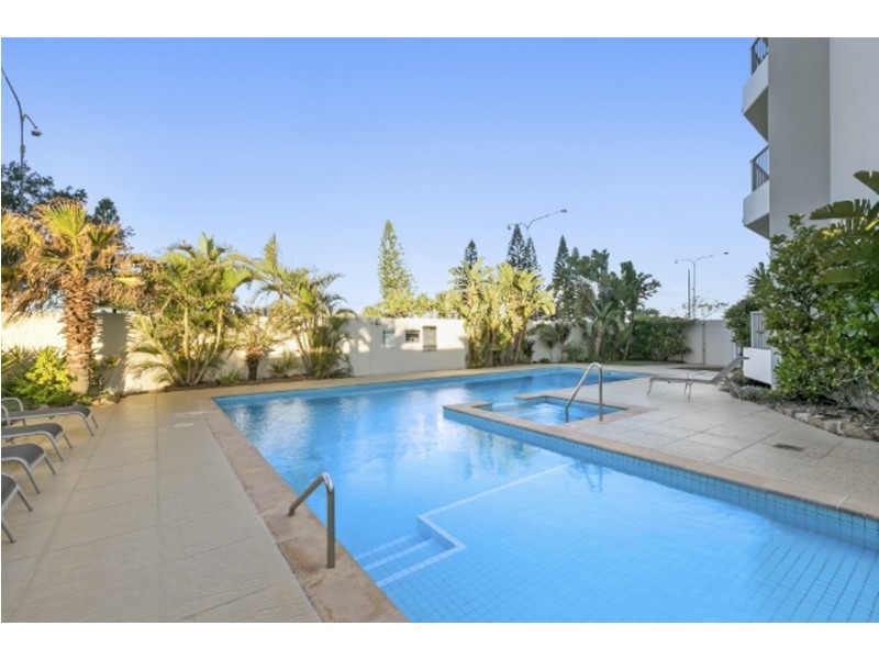 9/132-142 The Esplanade, Surfers Paradise QLD 4217