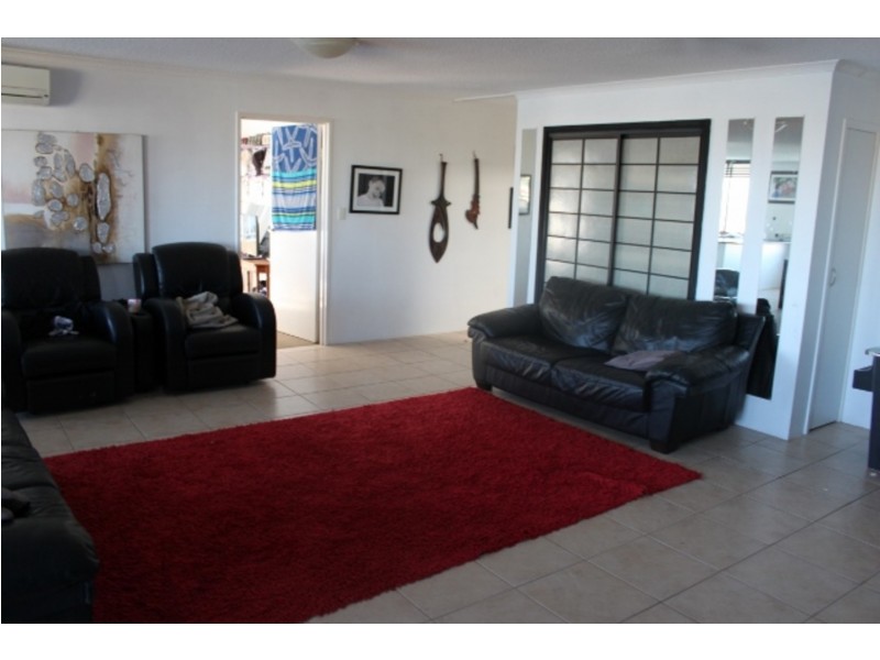 34/77 Brighton Parade, Southport QLD 4215