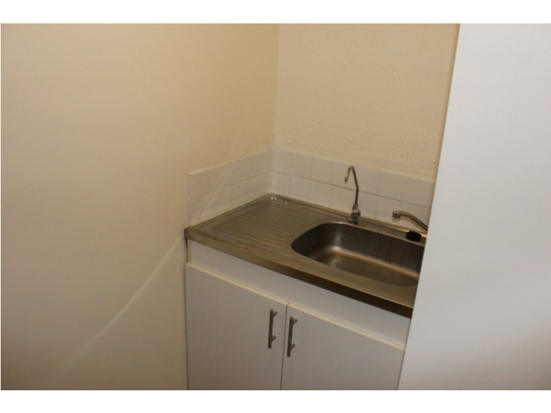 7/17 Karp Court, Bundall QLD 4217