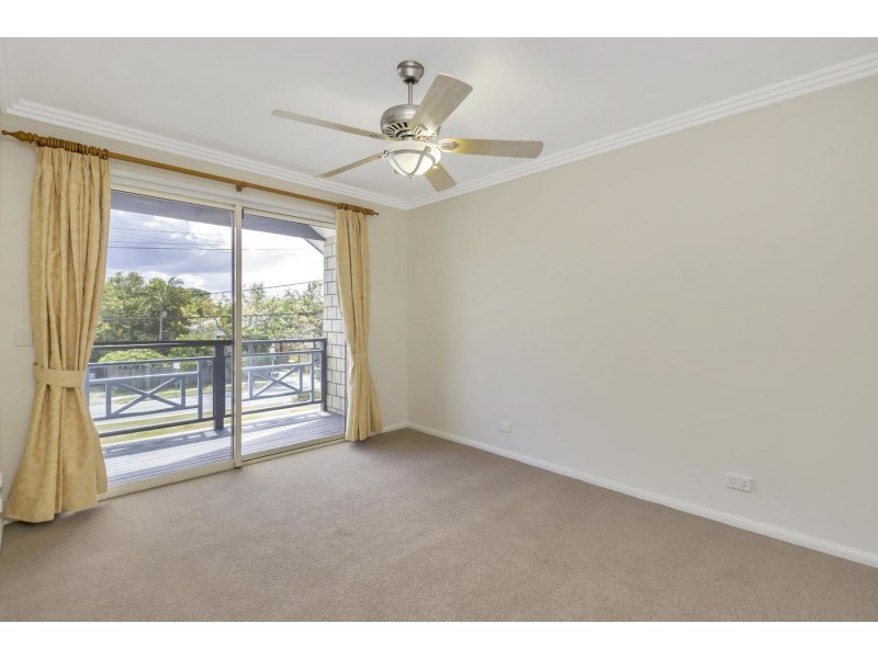 2a/197 High Street, Southport QLD 4215