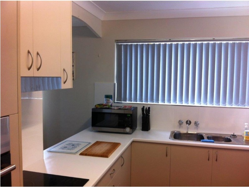 3/526 Marine Parade, Biggera Waters QLD 4216