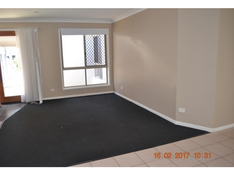 36 Simbai Street, Runaway Bay QLD 4216