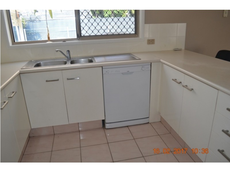 36 Simbai Street, Runaway Bay QLD 4216