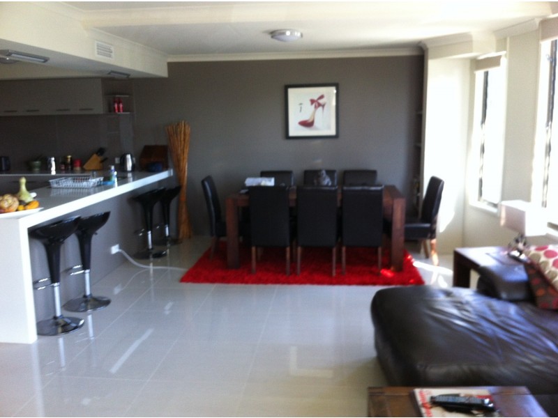 6/20 Lawson Street, Southport QLD 4215