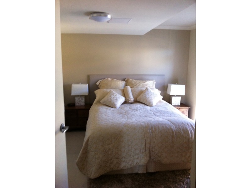 6/20 Lawson Street, Southport QLD 4215