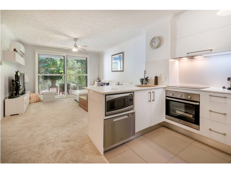 10/38 Little Norman Street, Southport QLD 4215