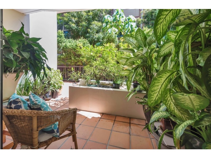 10/38 Little Norman Street, Southport QLD 4215