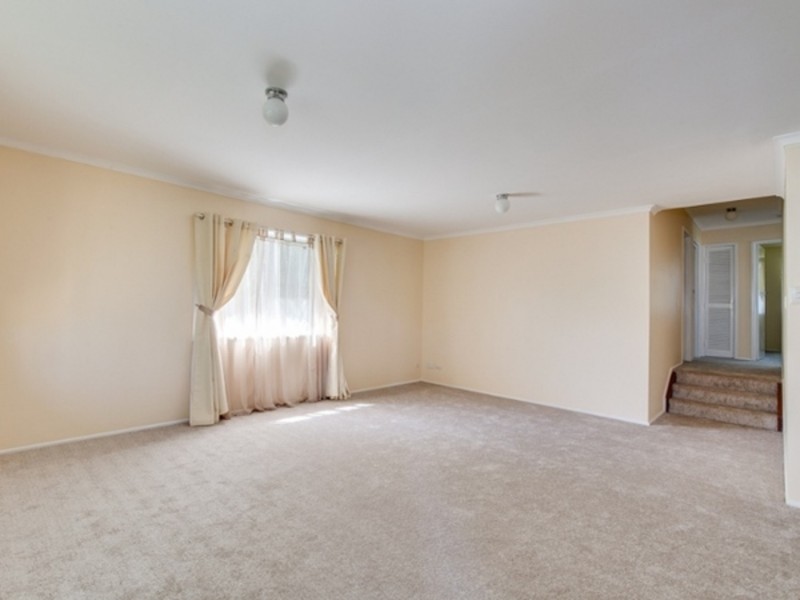 18 Sungold Avenue, Southport QLD 4215