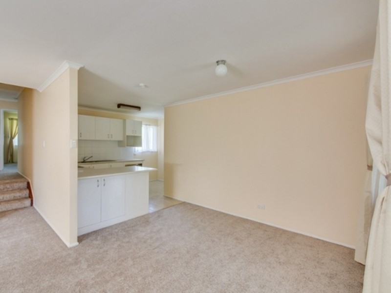 18 Sungold Avenue, Southport QLD 4215