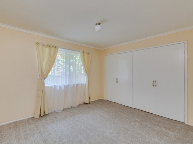 18 Sungold Avenue, Southport QLD 4215