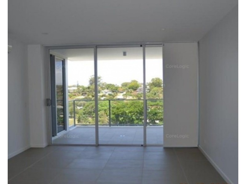 604/26 Spendelove Avenue, Southport QLD 4215