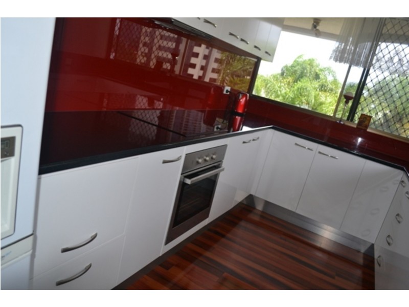 5B/10 Marine Parade, Southport QLD 4215