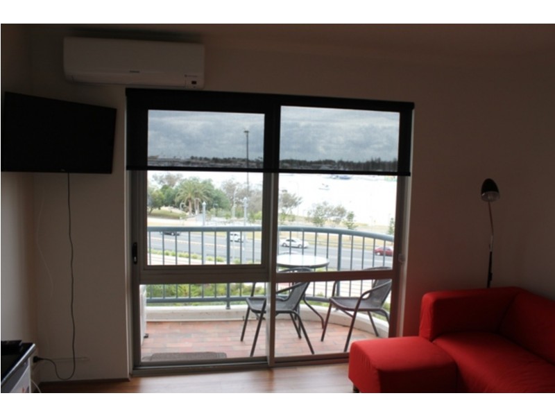 616/2 Barney Street, Southport QLD 4215