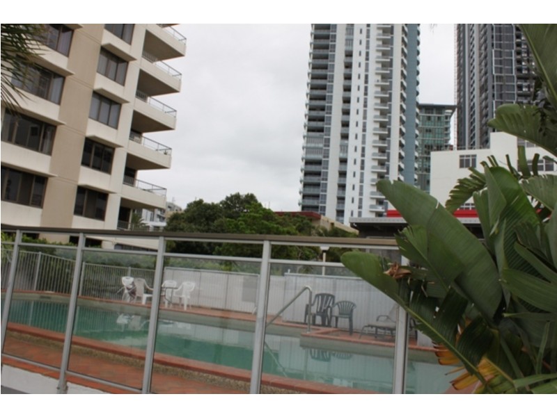 616/2 Barney Street, Southport QLD 4215