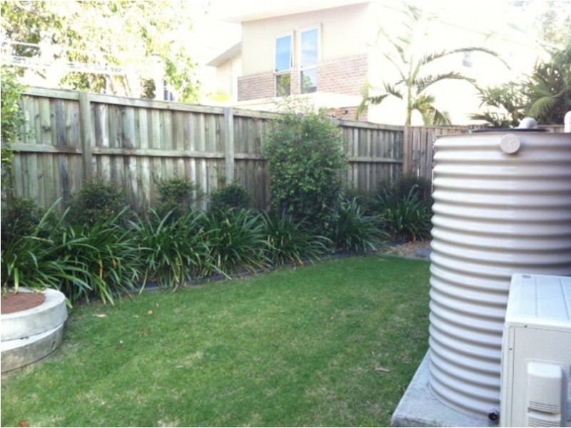 1/135 Falconer Street, Southport QLD 4215