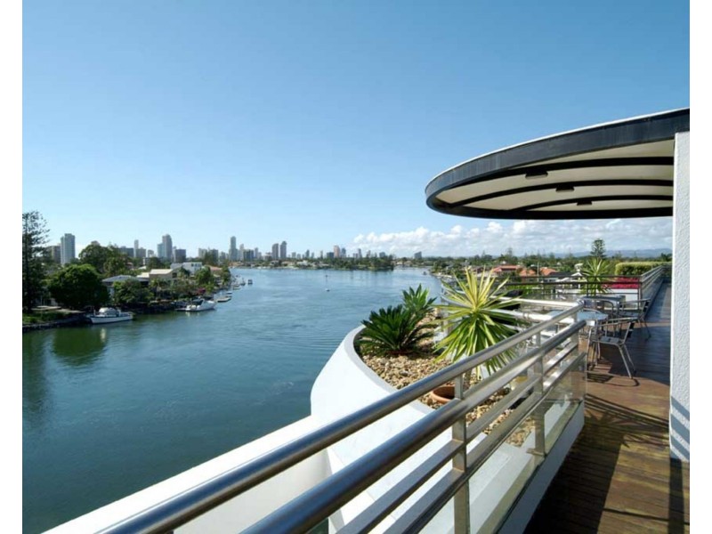 Second Floor South /9 Ouyan Street, Bundall QLD 4217