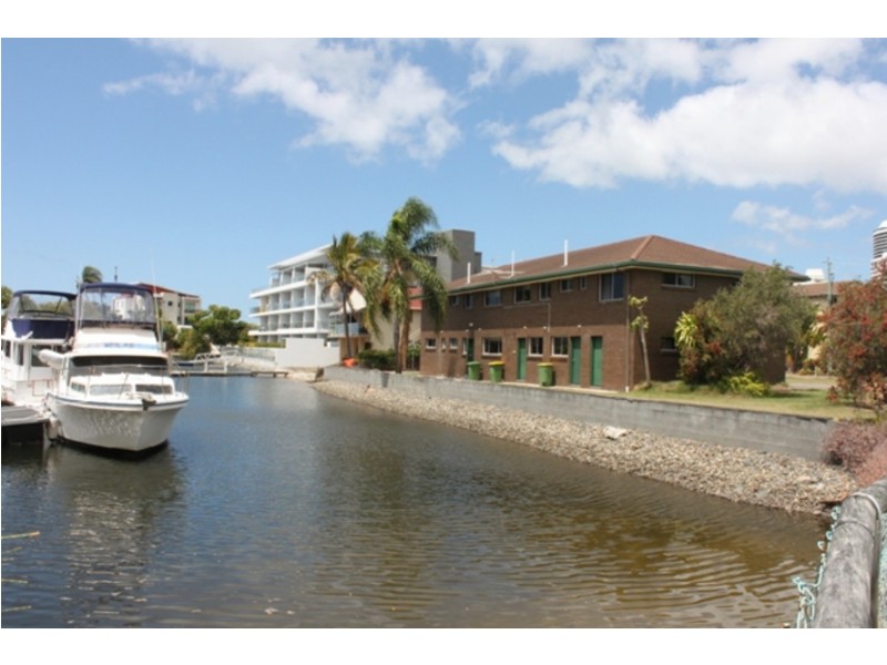 5a/41 Madang Crescent, Runaway Bay QLD 4216