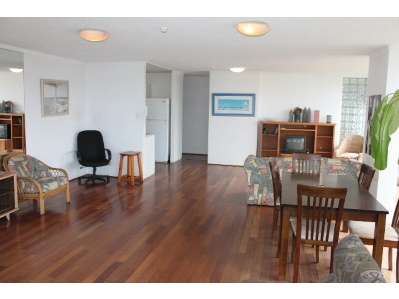 19/18 Queen Street, Southport QLD 4215
