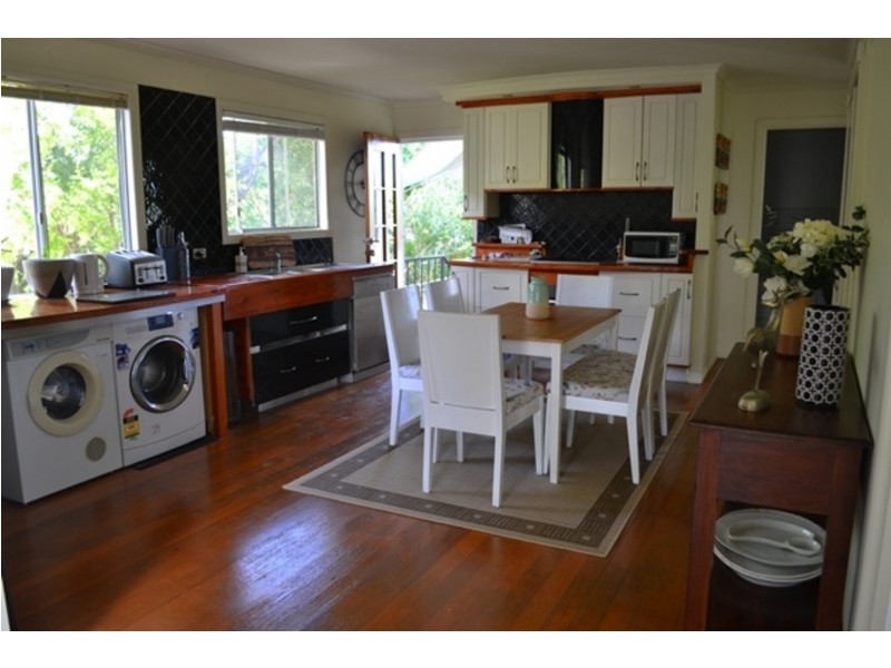 260 Benowa Road, Benowa QLD 4217