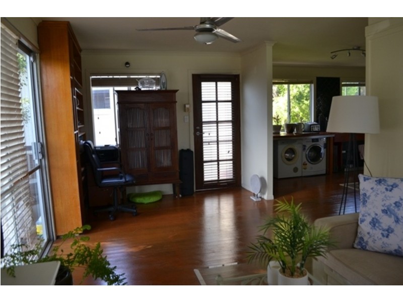 260 Benowa Road, Benowa QLD 4217