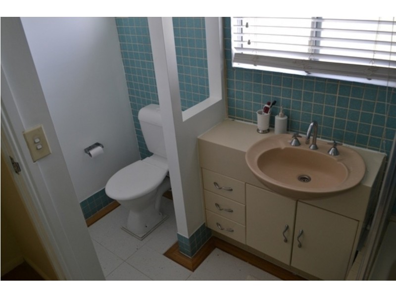 260 Benowa Road, Benowa QLD 4217