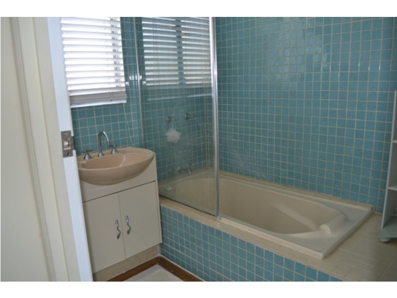 260 Benowa Road, Benowa QLD 4217