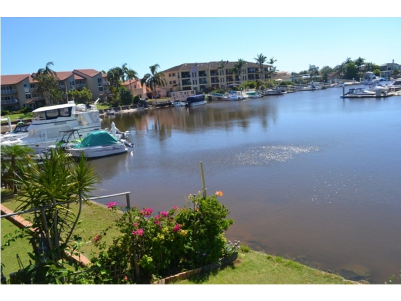 5/81 Bayview Street, Runaway Bay QLD 4216