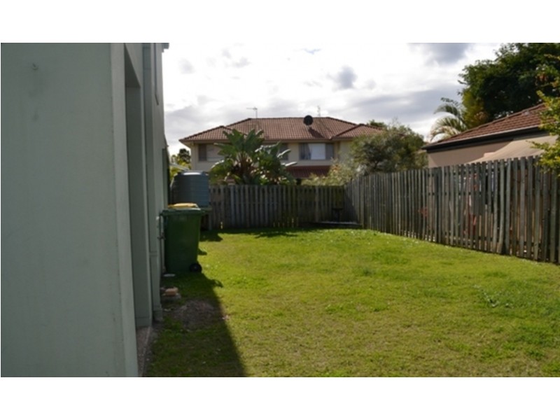 58 Marble Arch Place, Arundel QLD 4214