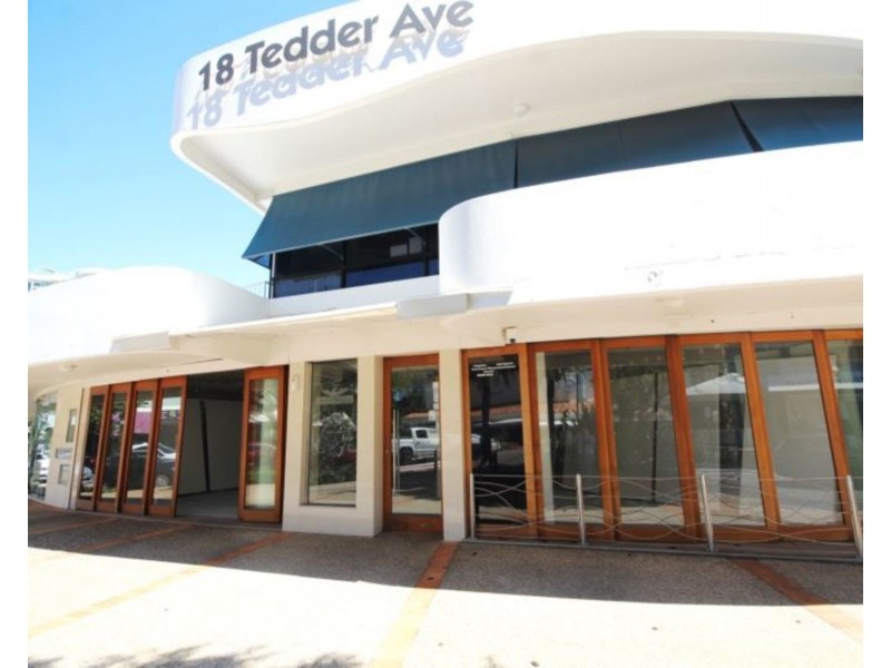 18 Tedder Avenue, Main Beach QLD 4217