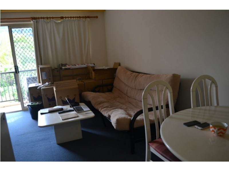 15/14 Spendelove Street, Southport QLD 4215