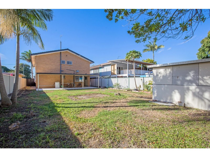 116 Muir Street, Labrador QLD 4215