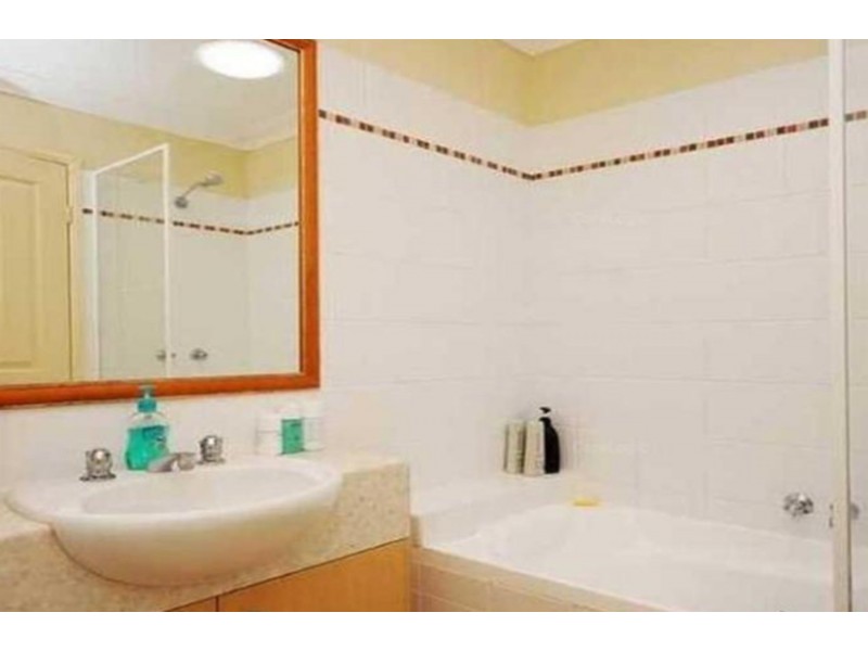 7/64 Gilston Road, Nerang QLD 4211