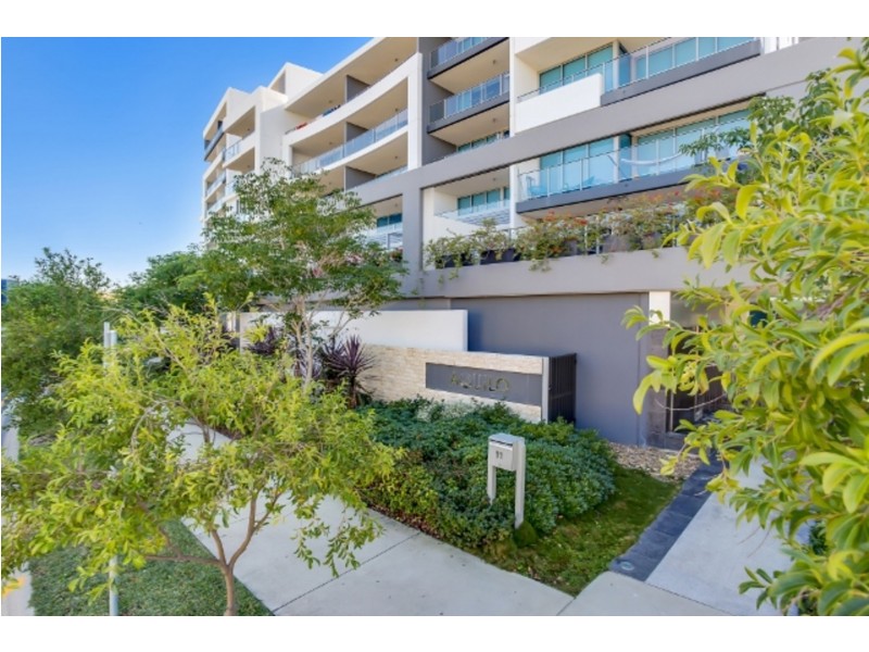 208/11 Compass Drive, Biggera Waters QLD 4216