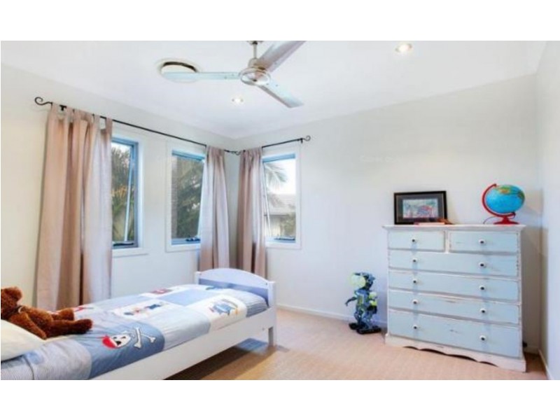 12 Kapala Street, Southport QLD 4215