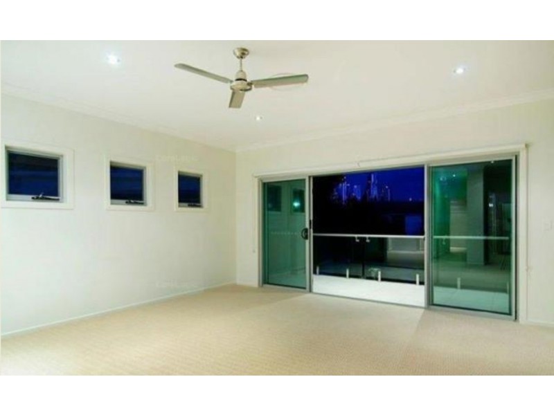 12 Kapala Street, Southport QLD 4215