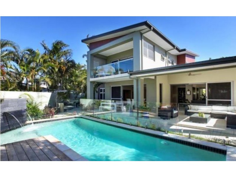 12 Kapala Street, Southport QLD 4215