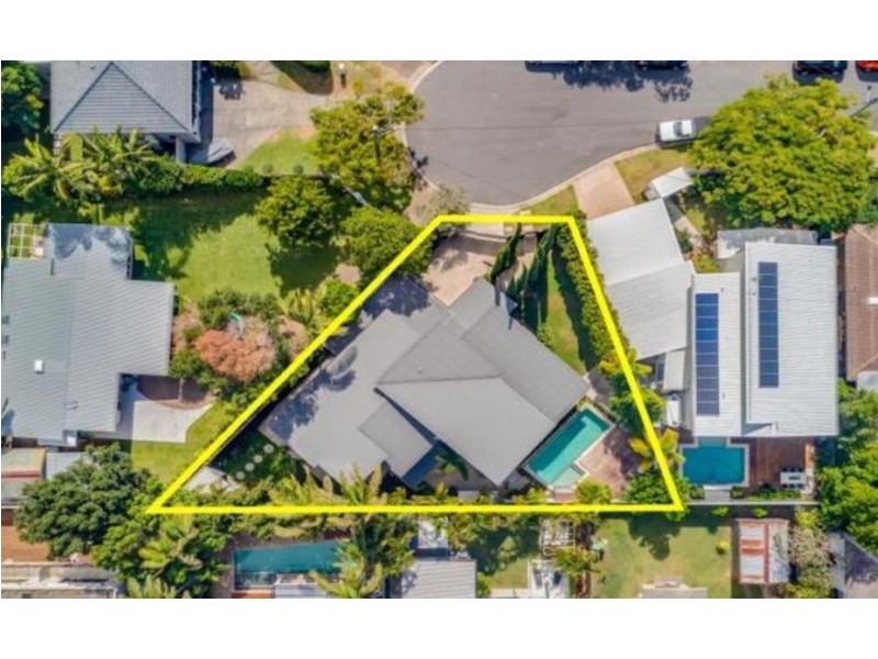 12 Kapala Street, Southport QLD 4215