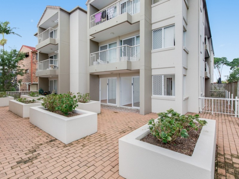 3/72A Brighton Street, Biggera Waters QLD 4216