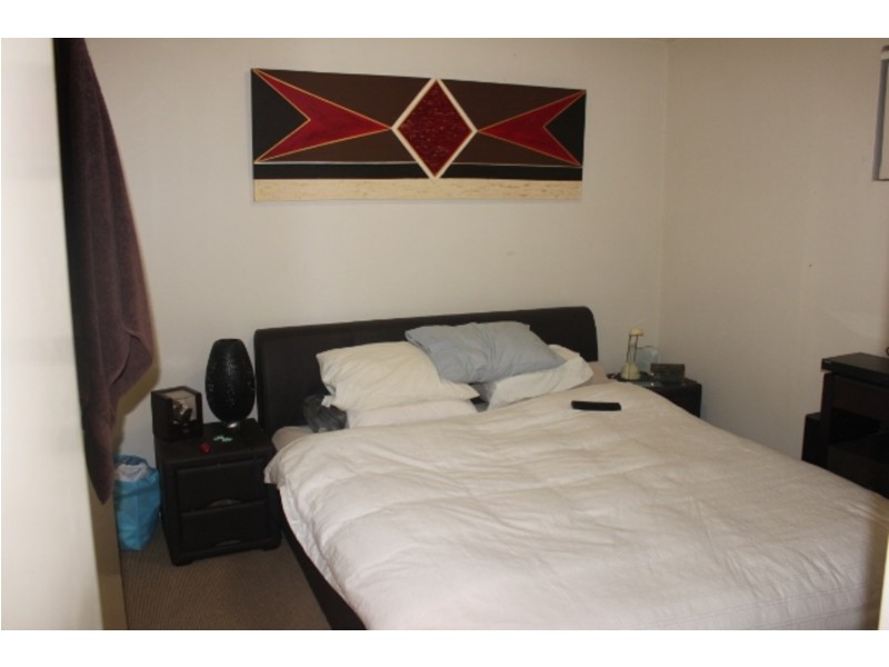 8/148 High Street, Southport QLD 4215