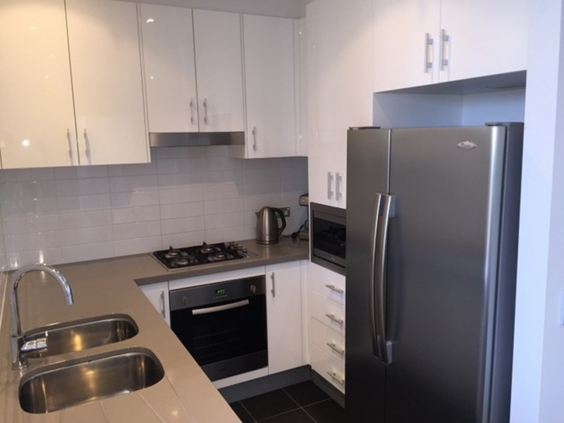 1310/2 Aqua Street, Southport QLD 4215