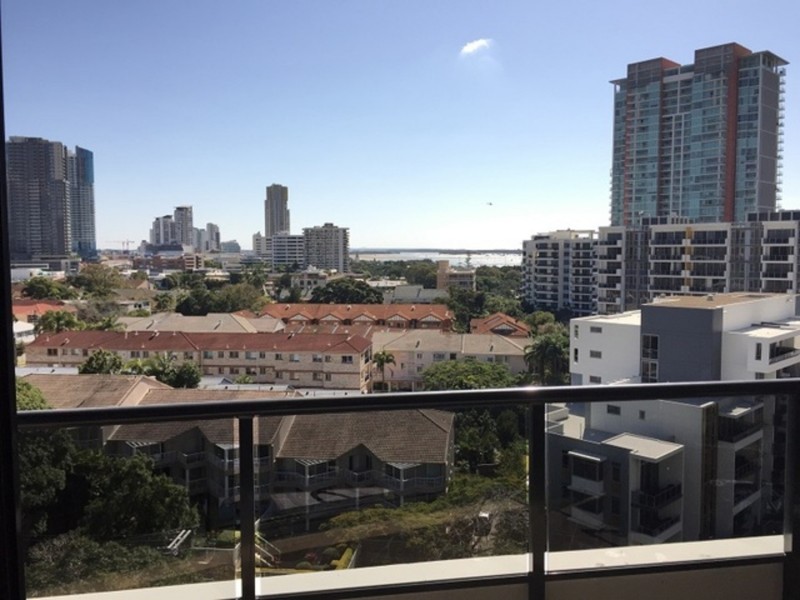 1310/2 Aqua Street, Southport QLD 4215