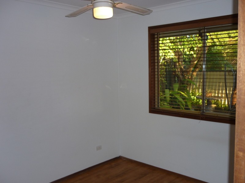 2/40 McMillan Street, Labrador QLD 4215